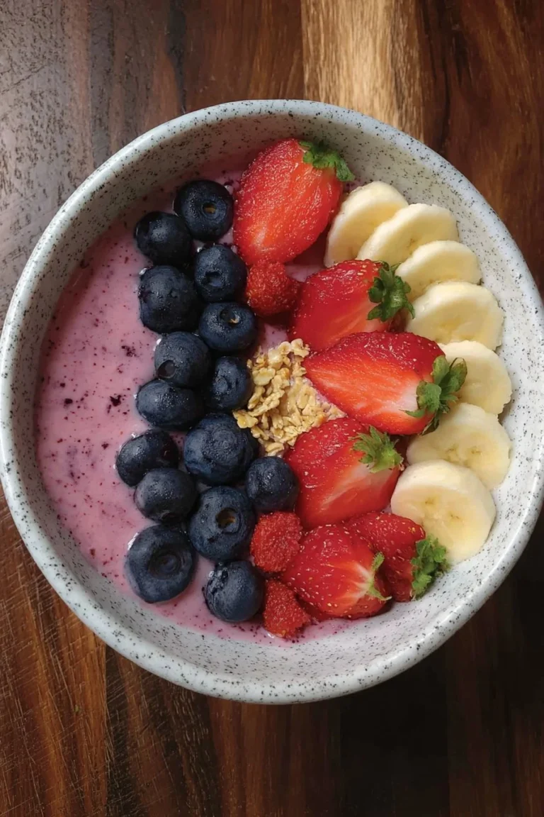 Quick smoothie bowl with Greek yogurt and fresh fruit toppings
