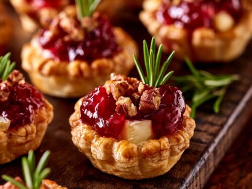 Easy Cranberry Brie Bites | Thanksgiving Appetizers
