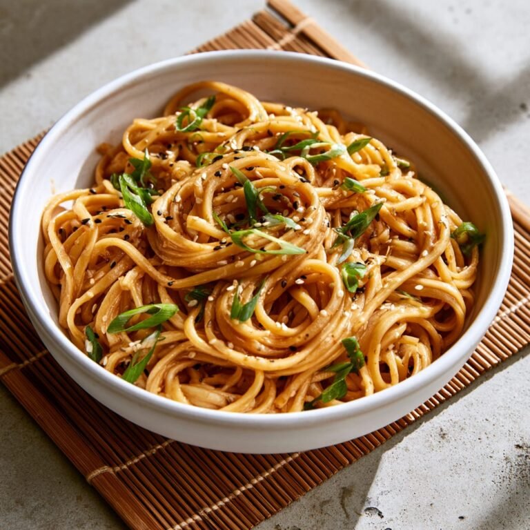 Easy Garlic Noodles | Quick Weeknight Dinner